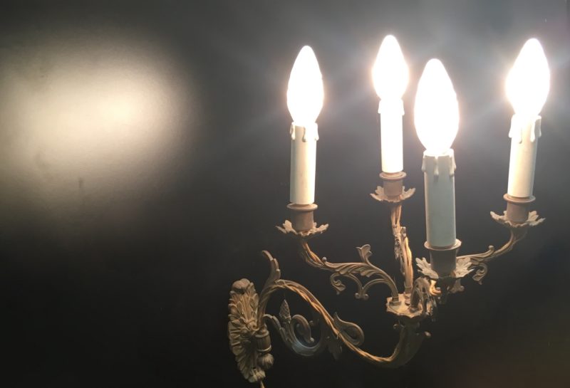 Applique italiane 1940 in bronzo, singola - immagine 3