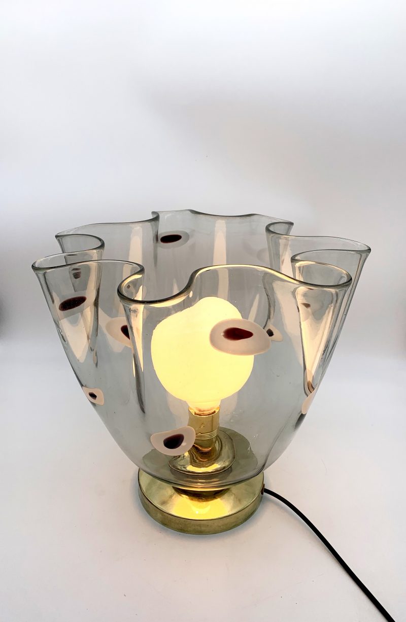 Fiore-a-fazzoletto-in-vetro-cristallo-con-murrine-h-35-cm-larg.-33-cm-spess.-33-cm.-scaled.jpg