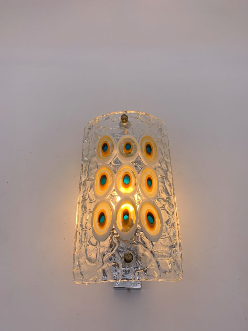 Applique lampada da parete attributo a Mazzega singola
