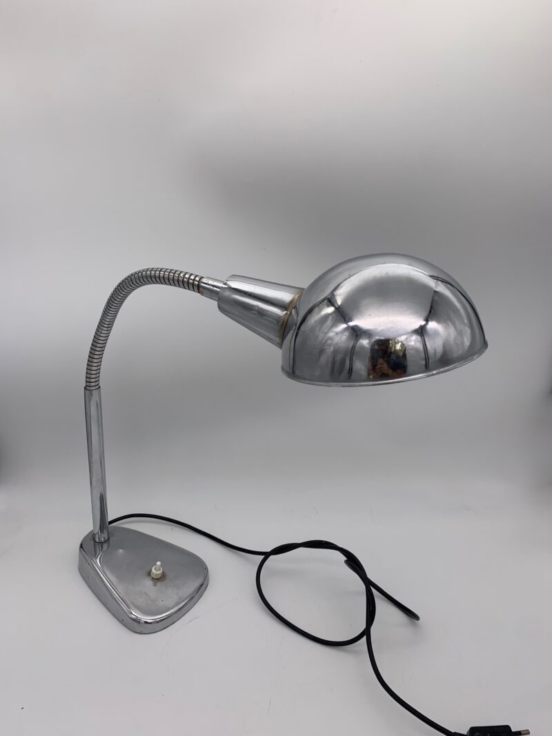 Lampada da tavolo vintage attribuita a reggiani - immagine 4