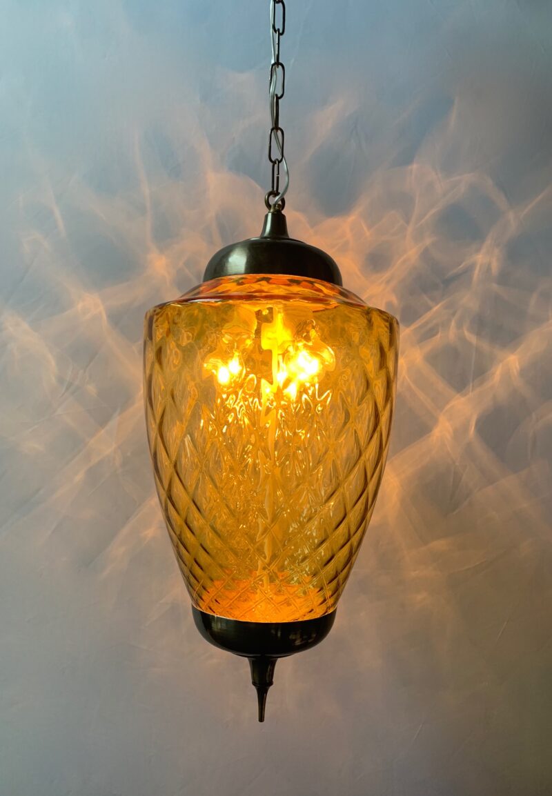 Lampadario lanterna con vetro di Murano color ambra - immagine 3