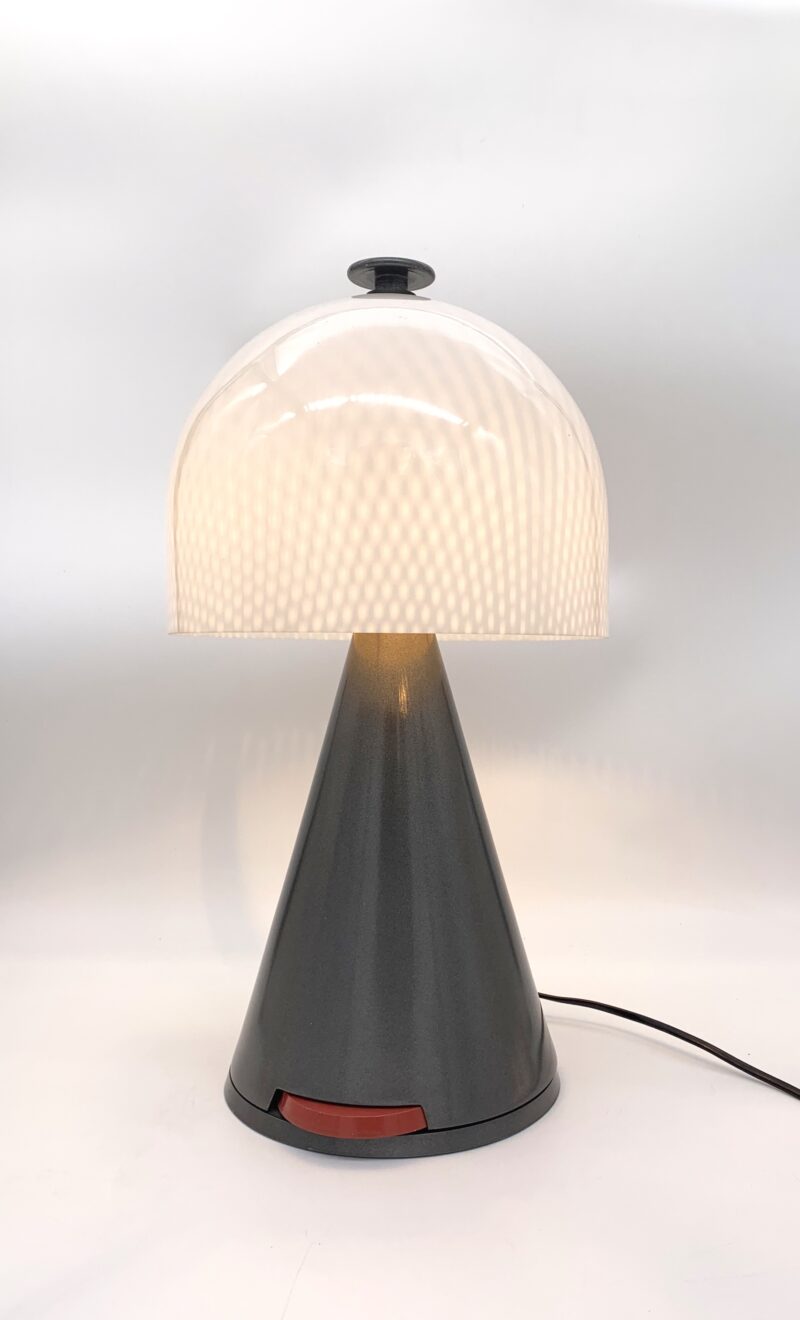 Lampada da tavolo singola vintage made in italy da scrivania di design - immagine 2