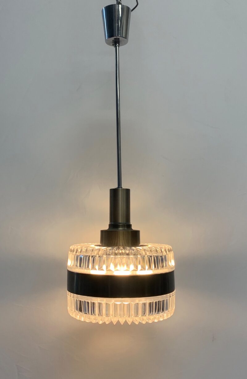 Lanterna a doppi vetri cristallo; 90 cm, larg. 30 cm.