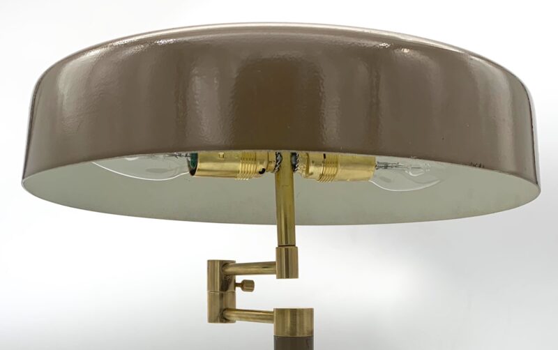 Lampada da tavolo singola vintage made in italy da scrivania di design anni 40 - immagine 2