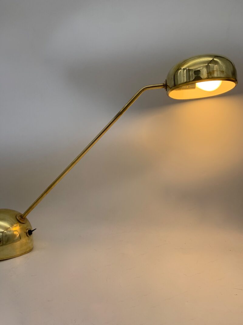 Lampada da tavolo in in ottone restaurata made in italy - immagine 4