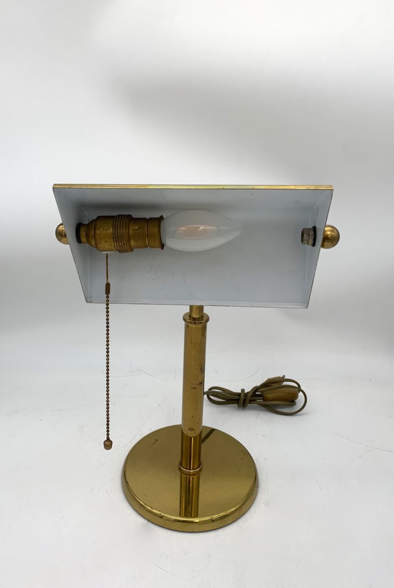 Lampada da tavolo in in ottone restaurata made in italy - immagine 3