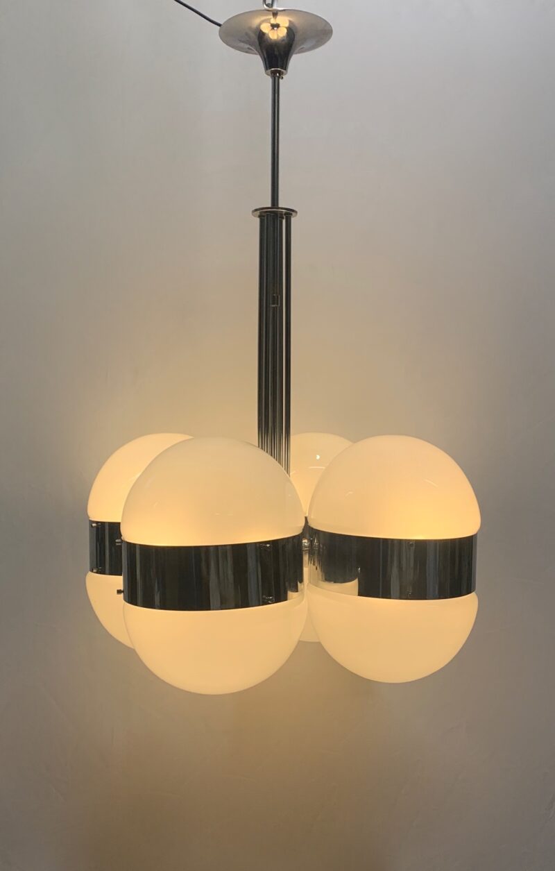 Lampadario attribuito artemide tetraclio